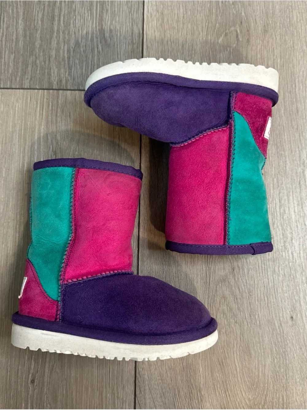 Uggs Girl’s Size 8 (toddler) 3151T Classic Patchwork Color Block Suede Boots